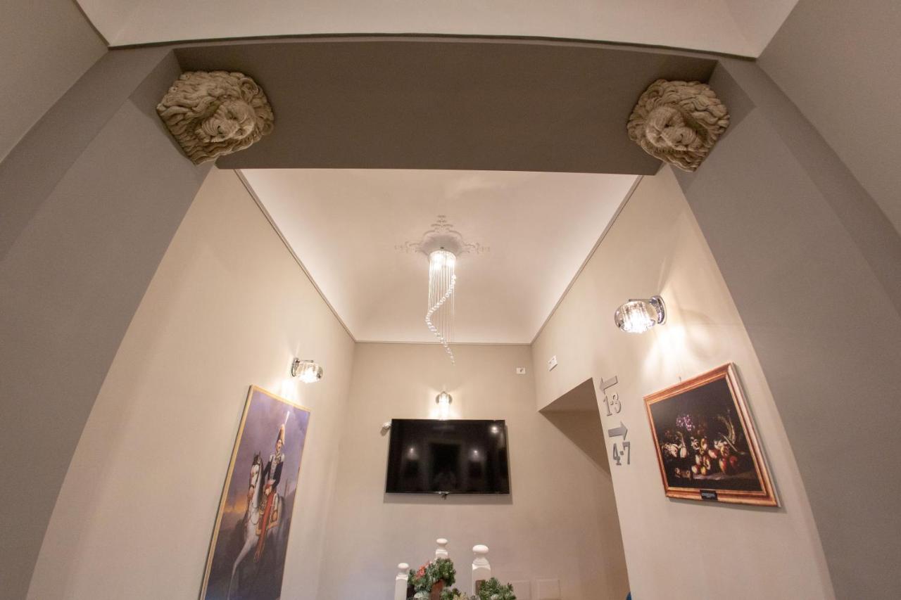 Leone Camere D'Autore - Chiaia Napoli Dış mekan fotoğraf